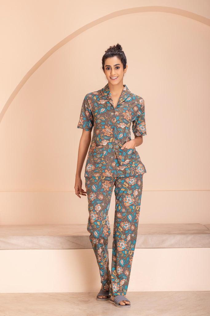 sweet touch Solid Women Track Suit - Buy sweet touch Solid Women Track Suit  Online at Best Prices in India