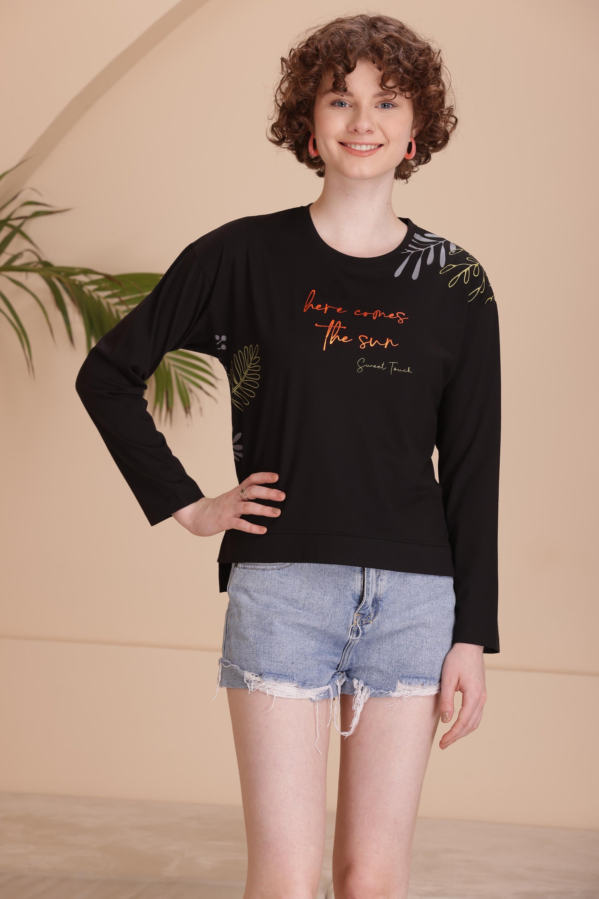 Buy Trendy Women's T-Shirts Online | Up to 30% Off | Totebae – TOTEBAE